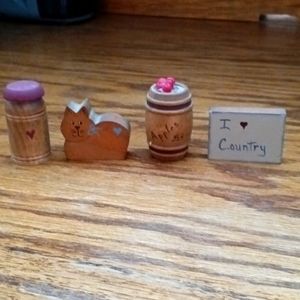 Farmhouse Accents mini decor set